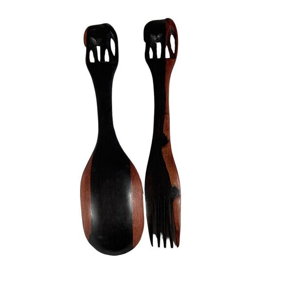 Hakuna Matata Hand Carved Wooden 12 Inch Salad Set - Picture 6 of 6